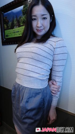 Hot Japanese Amateur Returns For More Horny Sex - Photo 22