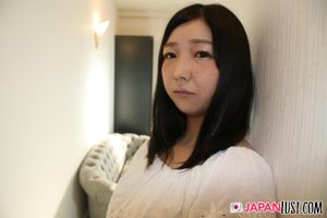 Cute Curvy Japanese Teen Wants Creampie After the Interview - Photo 17