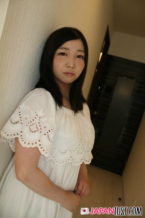 Cute Curvy Japanese Teen Wants Creampie After the Interview - Photo 20