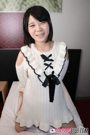 Cute Amateur Japanese Wants POV Creampie In Shaved Pussy - Photo 439