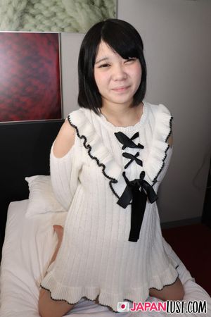 Cute Amateur Japanese Wants POV Creampie In Shaved Pussy - Photo 441