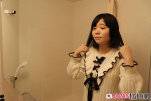 Cute Amateur Japanese Wants POV Creampie In Shaved Pussy - Photo 489