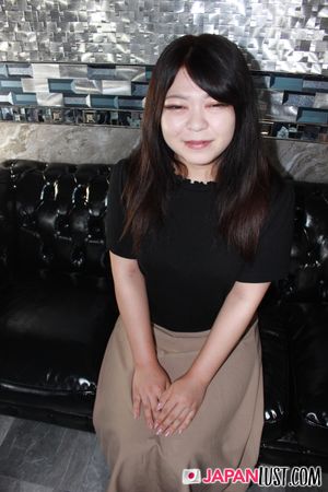 Japanese Teen With Thick Curvy Ass Enjoys Deep Pussy Banking and Cumload - Photo 12
