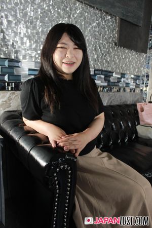 Japanese Teen With Thick Curvy Ass Enjoys Deep Pussy Banking and Cumload - Photo 20