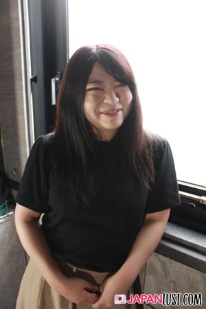 Japanese Teen With Thick Curvy Ass Enjoys Deep Pussy Banking and Cumload - Photo 39