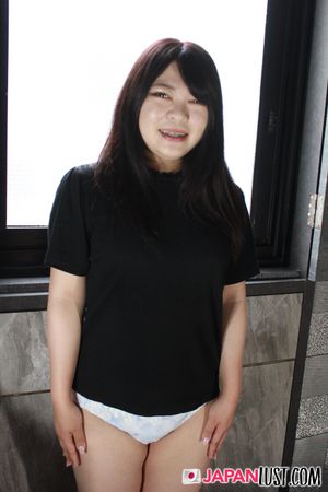 Japanese Teen With Thick Curvy Ass Enjoys Deep Pussy Banking and Cumload - Photo 47
