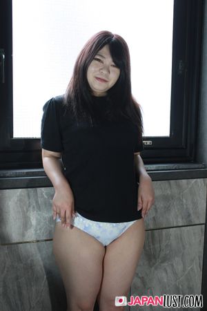 Japanese Teen With Thick Curvy Ass Enjoys Deep Pussy Banking and Cumload - Photo 49
