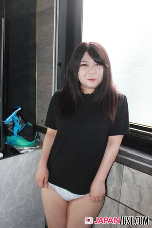 Japanese Teen With Thick Curvy Ass Enjoys Deep Pussy Banking and Cumload - Photo 57