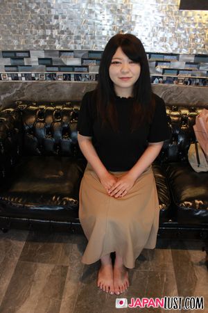 Japanese Teen With Thick Curvy Ass Enjoys Deep Pussy Banking and Cumload - Photo 6