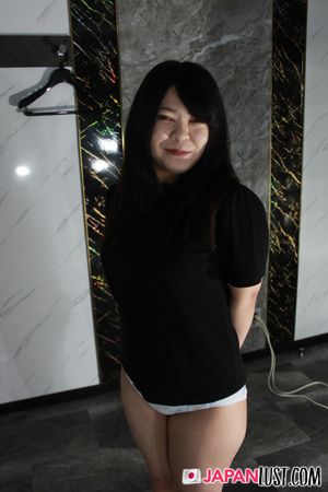 Japanese Teen With Thick Curvy Ass Enjoys Deep Pussy Banking and Cumload - Photo 66