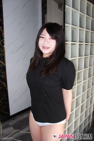 Japanese Teen With Thick Curvy Ass Enjoys Deep Pussy Banking and Cumload - Photo 81