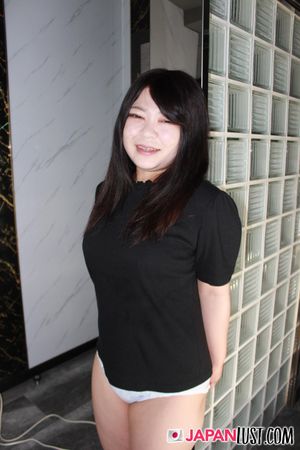 Japanese Teen With Thick Curvy Ass Enjoys Deep Pussy Banking and Cumload - Photo 82