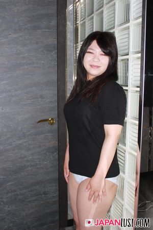 Japanese Teen With Thick Curvy Ass Enjoys Deep Pussy Banking and Cumload - Photo 86