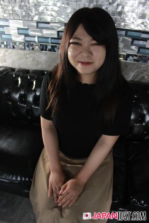 Japanese Teen With Thick Curvy Ass Enjoys Deep Pussy Banking and Cumload - Photo 9