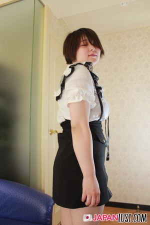 Short-Hair Japanese Teen Wants Intense Orgasm and Creampie - Photo 54
