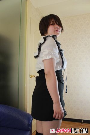 Short-Hair Japanese Teen Wants Intense Orgasm and Creampie - Photo 56