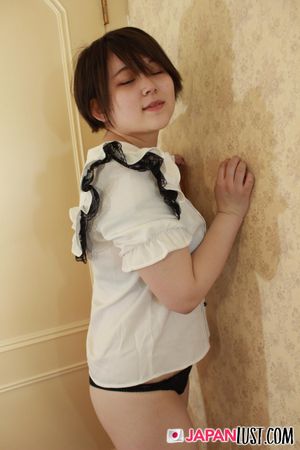 Short-Hair Japanese Teen Wants Intense Orgasm and Creampie - Photo 95