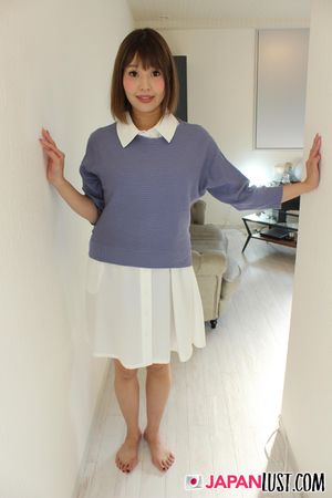 Thick-Ass Japanese Teen Gets Crempied and Cums Hard - Photo 20