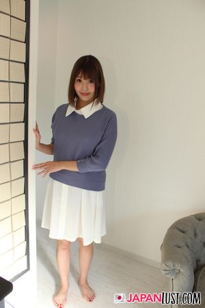 Thick-Ass Japanese Teen Gets Crempied and Cums Hard - Photo 47