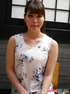 Shy Japanese Teen Enjoys Hard Banging and Creampie - Photo 6