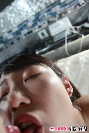 Small Tits Japanese Teen Pussy Creampied During Interview - Photo 455