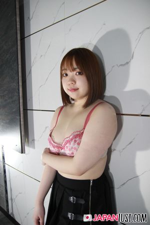 Chubby Japanese Babe Enjoys Doggystyle Banging and Creampie - Photo 140