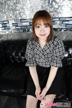 Chubby Japanese Babe Enjoys Doggystyle Banging and Creampie - Photo 7