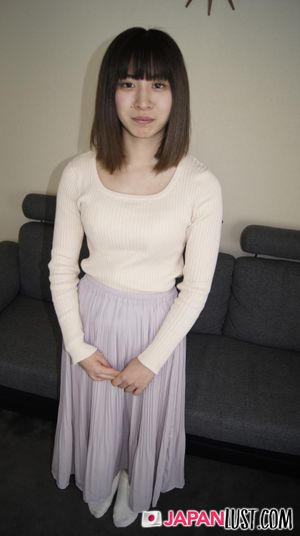 Petite Japanese Teen Worships Cock For POV Creampie - Photo 15
