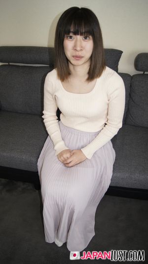 Petite Japanese Teen Worships Cock For POV Creampie - Photo 4