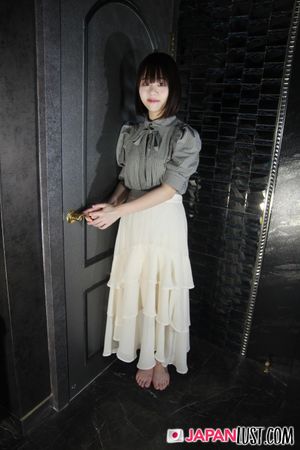 Big Creampie In Shaved Japanese Pussy - Photo 43