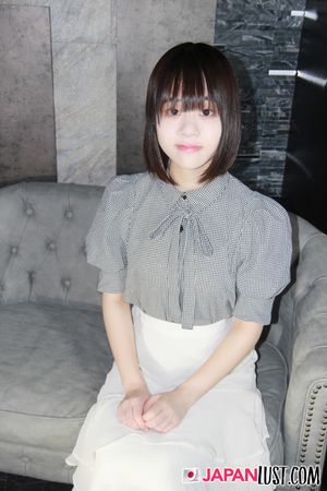 Big Creampie In Shaved Japanese Pussy - Photo 47