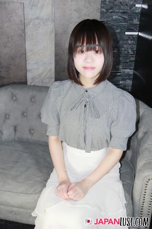 Big Creampie In Shaved Japanese Pussy - Photo 48