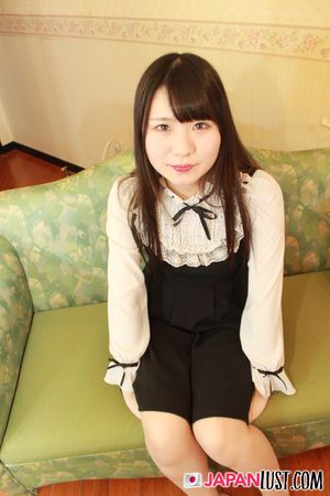 Shy Japanese Teen Loves Her Pussy Getting Rammed - Photo 3