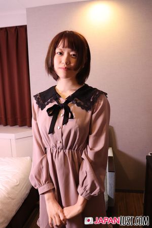 Thick Japanese Teen With Clean Pussy Rides Cock and Creampie - Photo 270