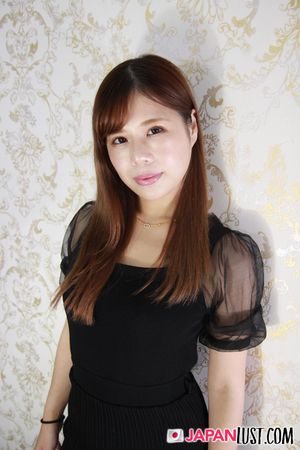 Natural Big Tits Japanese Hot Sex and Creampie - Photo 9