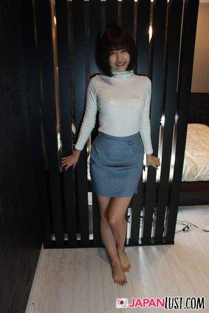 Hot curvy Japanese Teen Got Her Pussy Creampie - Photo 44