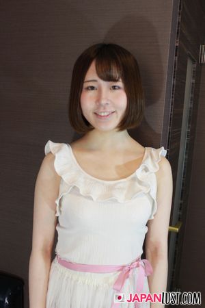 Sexy Japanese Teen Toyed And Fingered Before Creampie - Photo 11