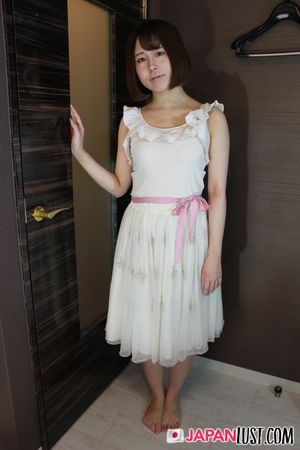 Sexy Japanese Teen Toyed And Fingered Before Creampie - Photo 25