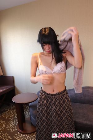 Skinny Teen Japanese Toyed and Pov Sex Creampie - Photo 26