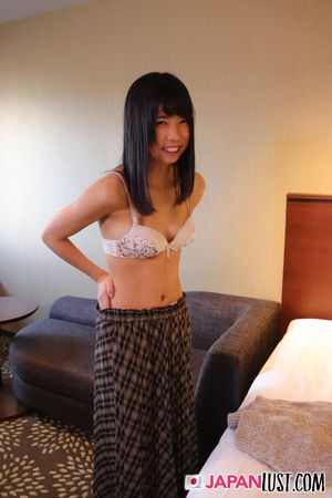 Skinny Teen Japanese Toyed and Pov Sex Creampie - Photo 35