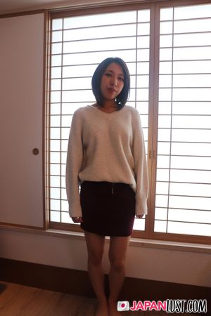 Slim Curvy Japanese Teen Satisfied and Filled With Cumload - Photo 30