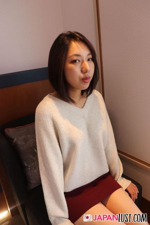 Slim Curvy Japanese Teen Satisfied and Filled With Cumload - Photo 39