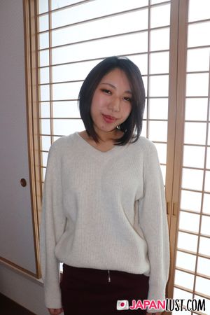 Slim Curvy Japanese Teen Satisfied and Filled With Cumload - Photo 7