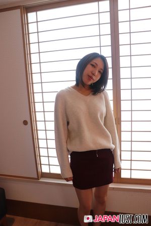 Slim Curvy Japanese Teen Satisfied and Filled With Cumload - Photo 9