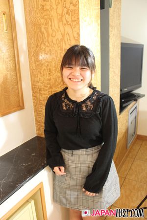 Cute Thick Japanese Teen Loves Riding Hard Cock and Get Creampie - Photo 22