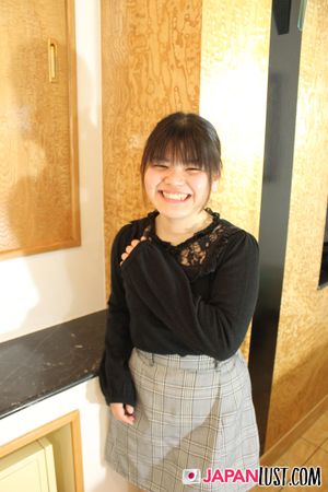 Cute Thick Japanese Teen Loves Riding Hard Cock and Get Creampie - Photo 28