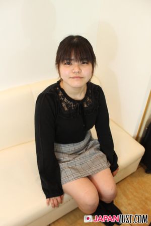 Cute Thick Japanese Teen Loves Riding Hard Cock and Get Creampie - Photo 8