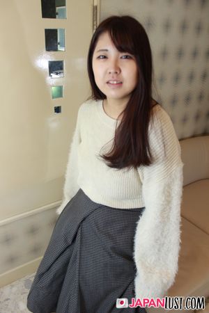 Big Boobs Japanese Enjoy POV Sex and Warm Creampie - Photo 20