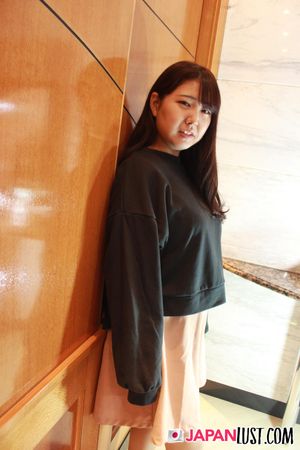 Thick Chubby Japanese Rikako Akabori Deep Pussy Penetration - Photo 20