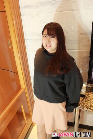 Thick Chubby Japanese Rikako Akabori Deep Pussy Penetration - Photo 28